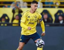 重创！阿诺德伤停两月 皇马右路告急 欧冠生死战遭遇防线危机