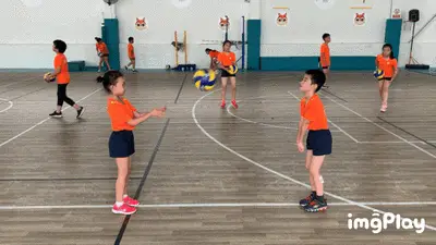 2025成都乒联混团世界杯，中国8-0胜韩，日8-3胜德，张本智和状态不佳，恐难晋级决赛。